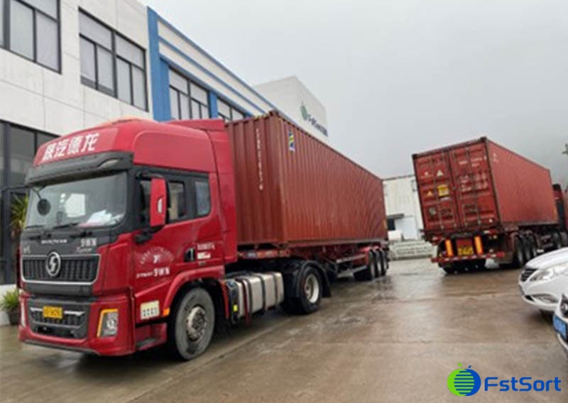 images/1709884379606avocado packing line.jpg